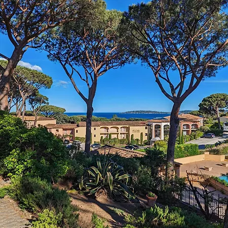 Vue Mer, Piscine & Plages Apartment